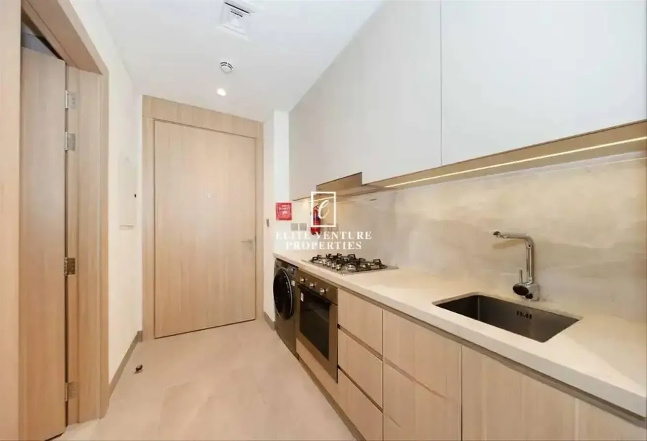 PRIME LOCATION | WELL MAINTINED | SPACIOUS LAYOUT