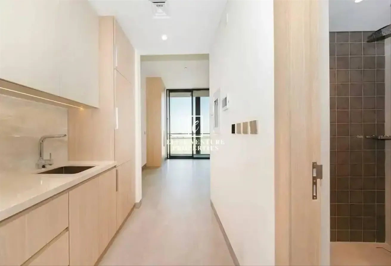 PRIME LOCATION | WELL MAINTINED | SPACIOUS LAYOUT