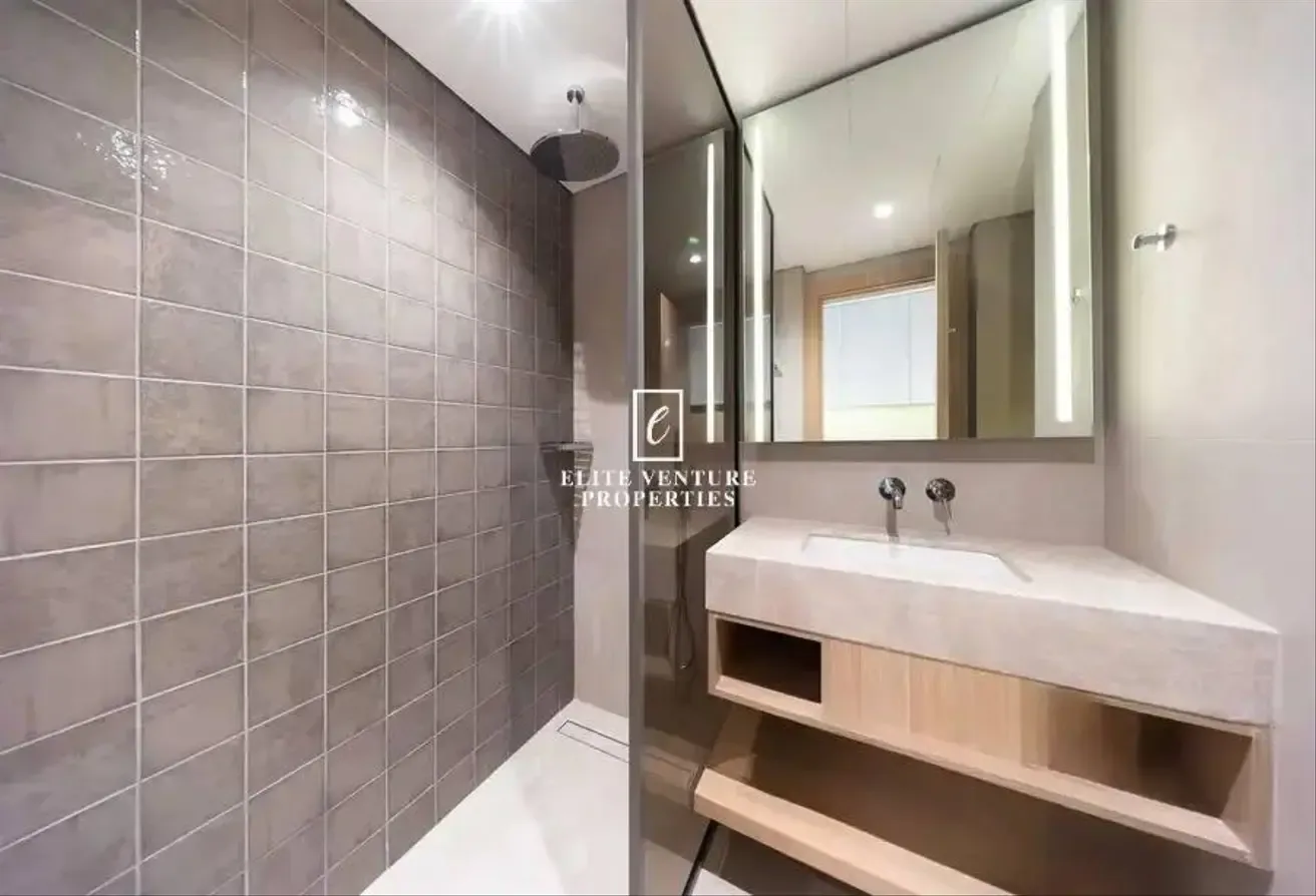 PRIME LOCATION | WELL MAINTINED | SPACIOUS LAYOUT