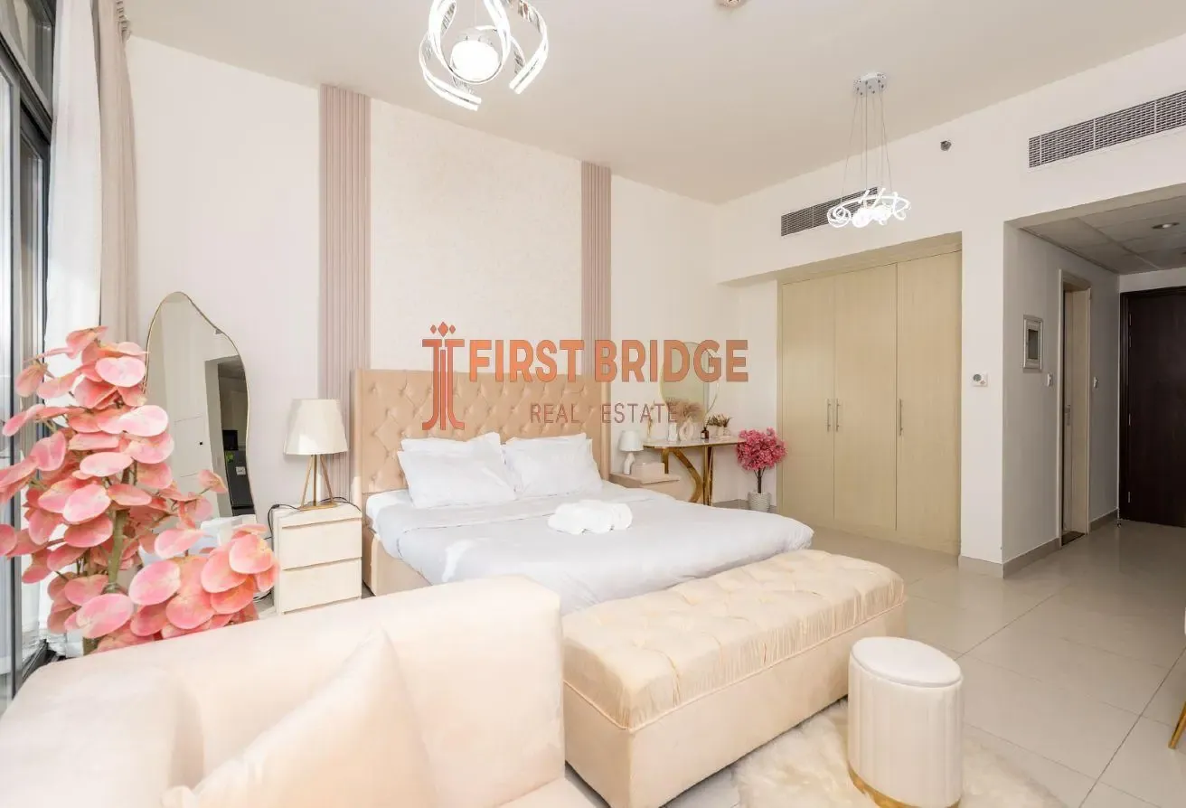 READY TO MOVE | FURNISHED | PRIME LOCATION