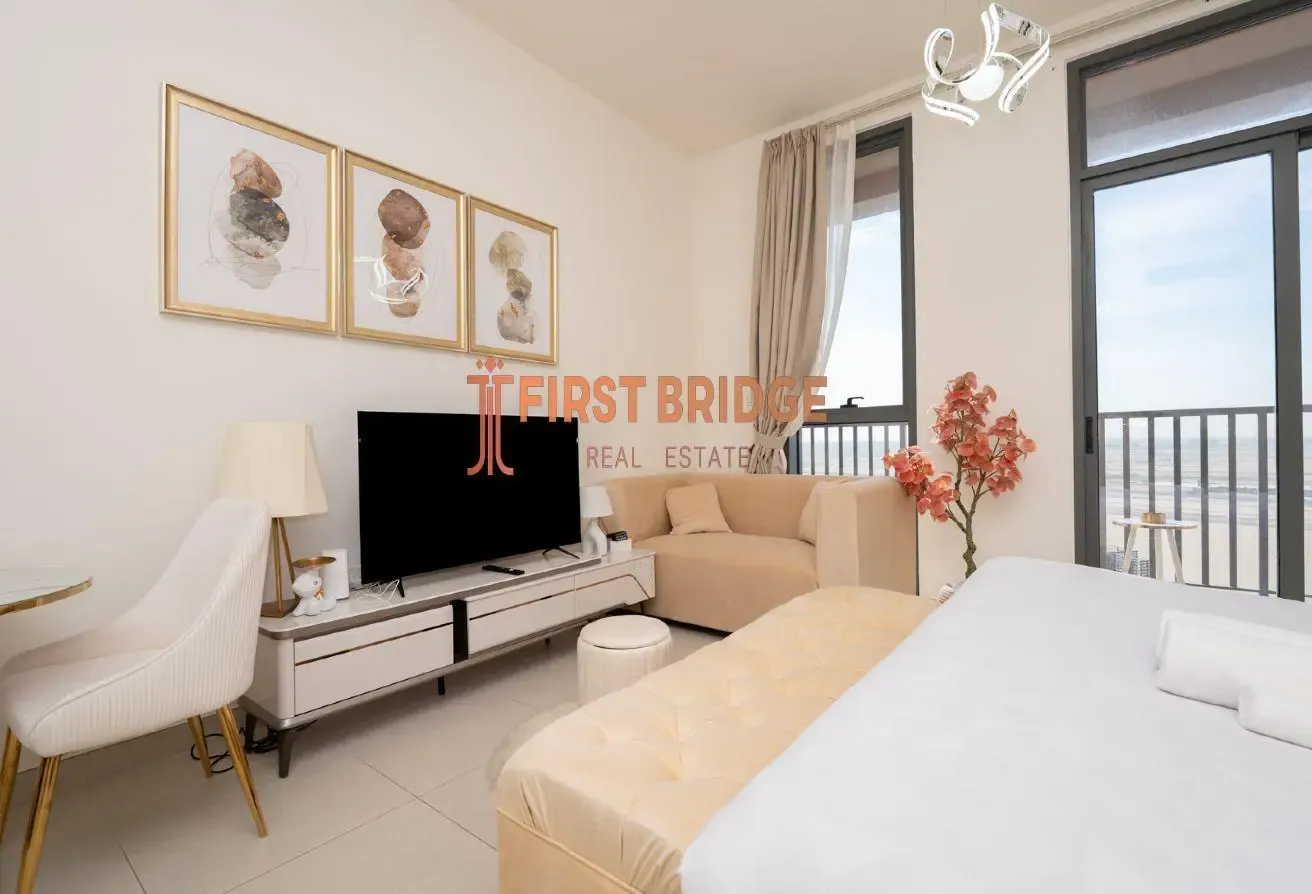 FULLY FURNISHED | COMMUNITY LIVING | VACANT