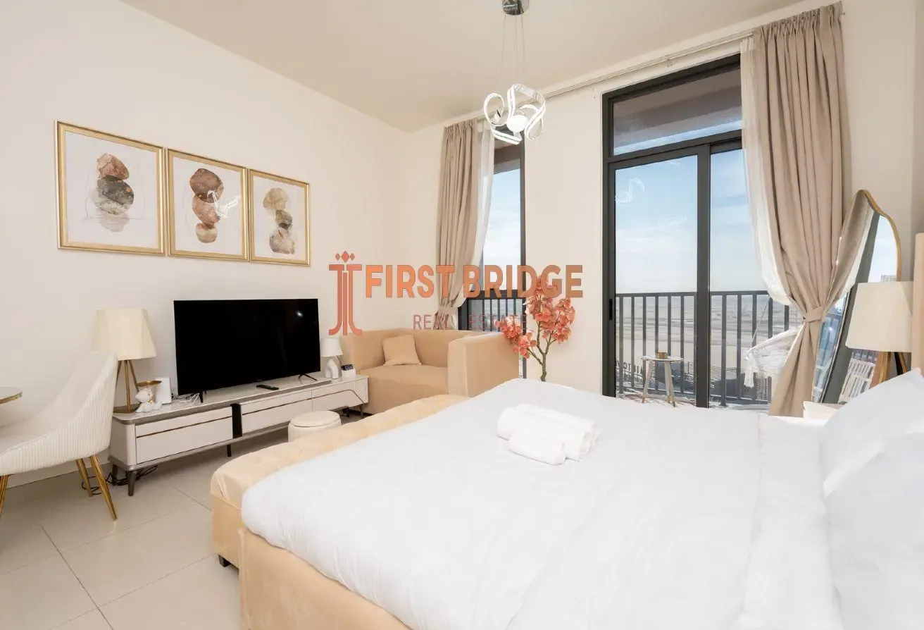 FULLY FURNISHED | COMMUNITY LIVING | VACANT