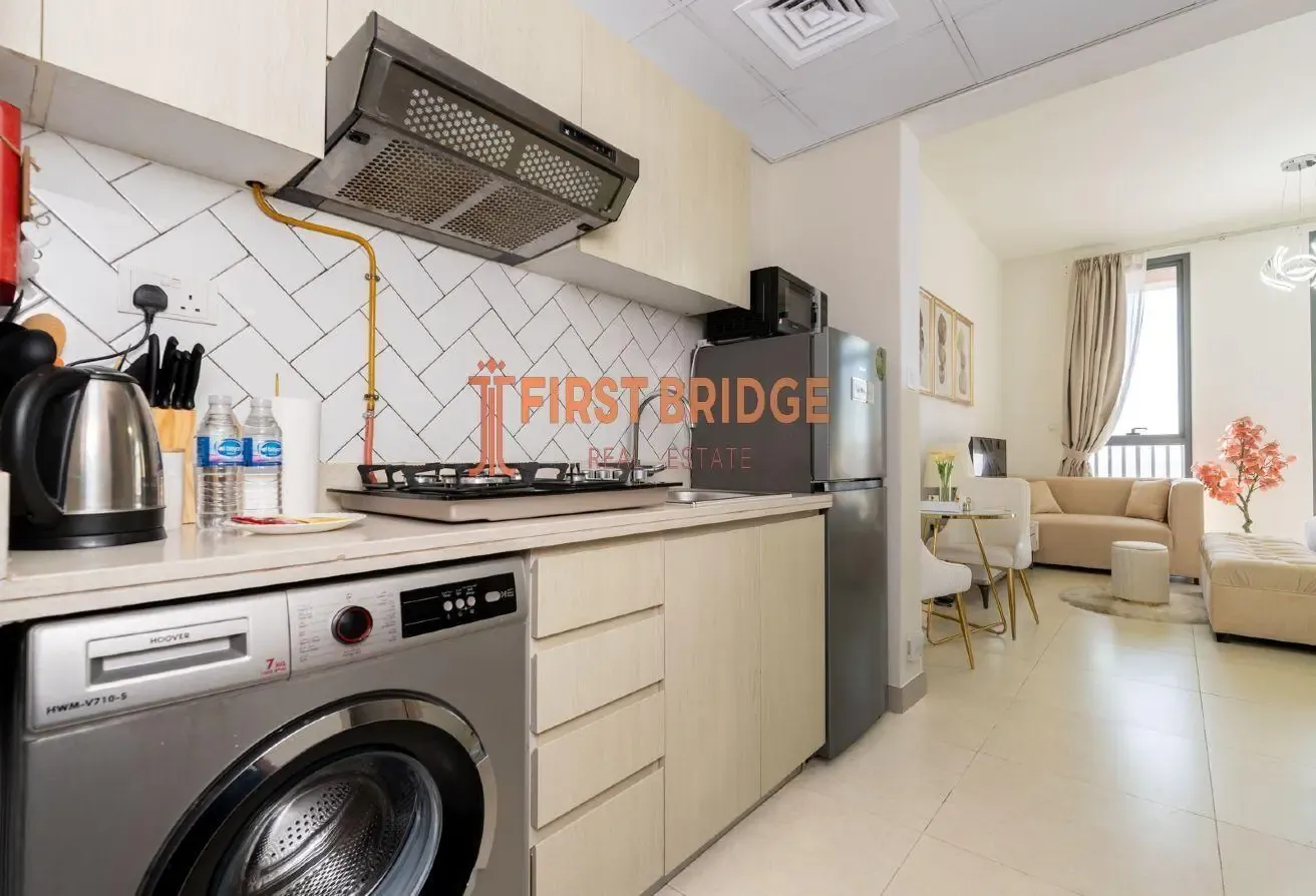 FULLY FURNISHED | COMMUNITY LIVING | VACANT