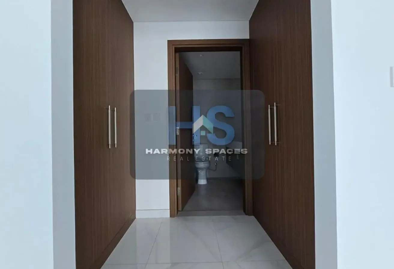 Brand New |Multiple Cheques |Near Metro |Spacious