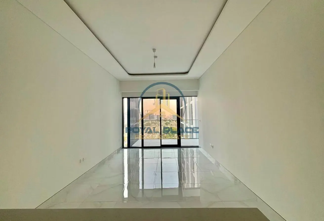 Chiller Free Apartment |New Building |Near Metro
