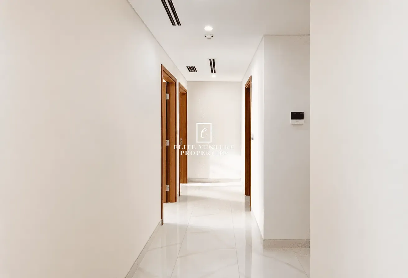 PREMIUM QUALITY | SPACIOUS LAYOUT | MODERN APARTMENT