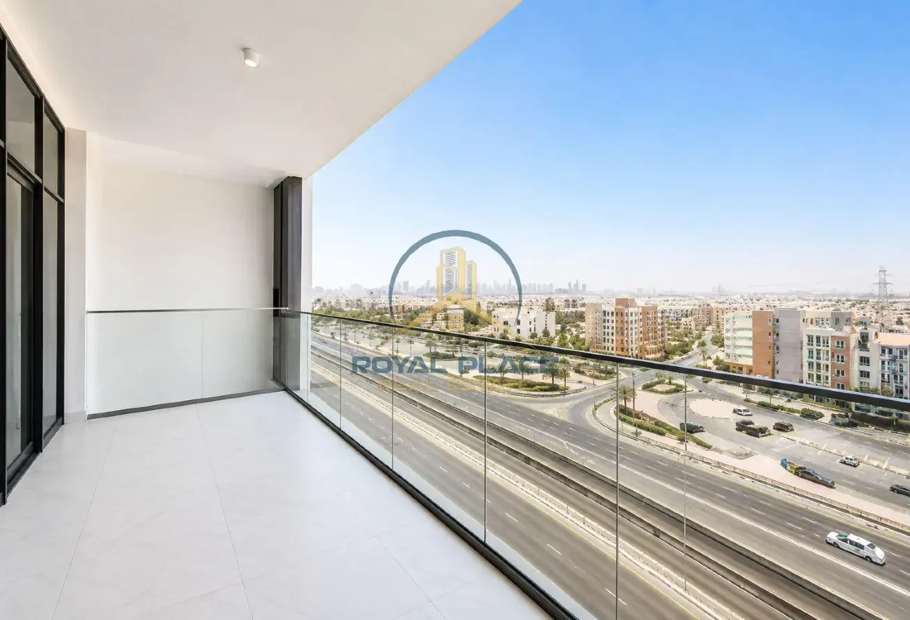 Spacious 2BR| Prime Location | Azizi Central