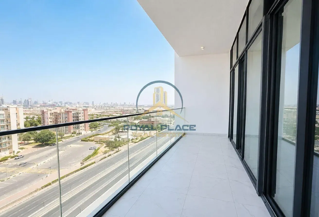 Spacious 2BR| Prime Location | Azizi Central