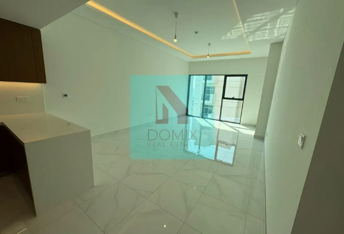 Brand-New 2BR with Balcony | Azizi Central