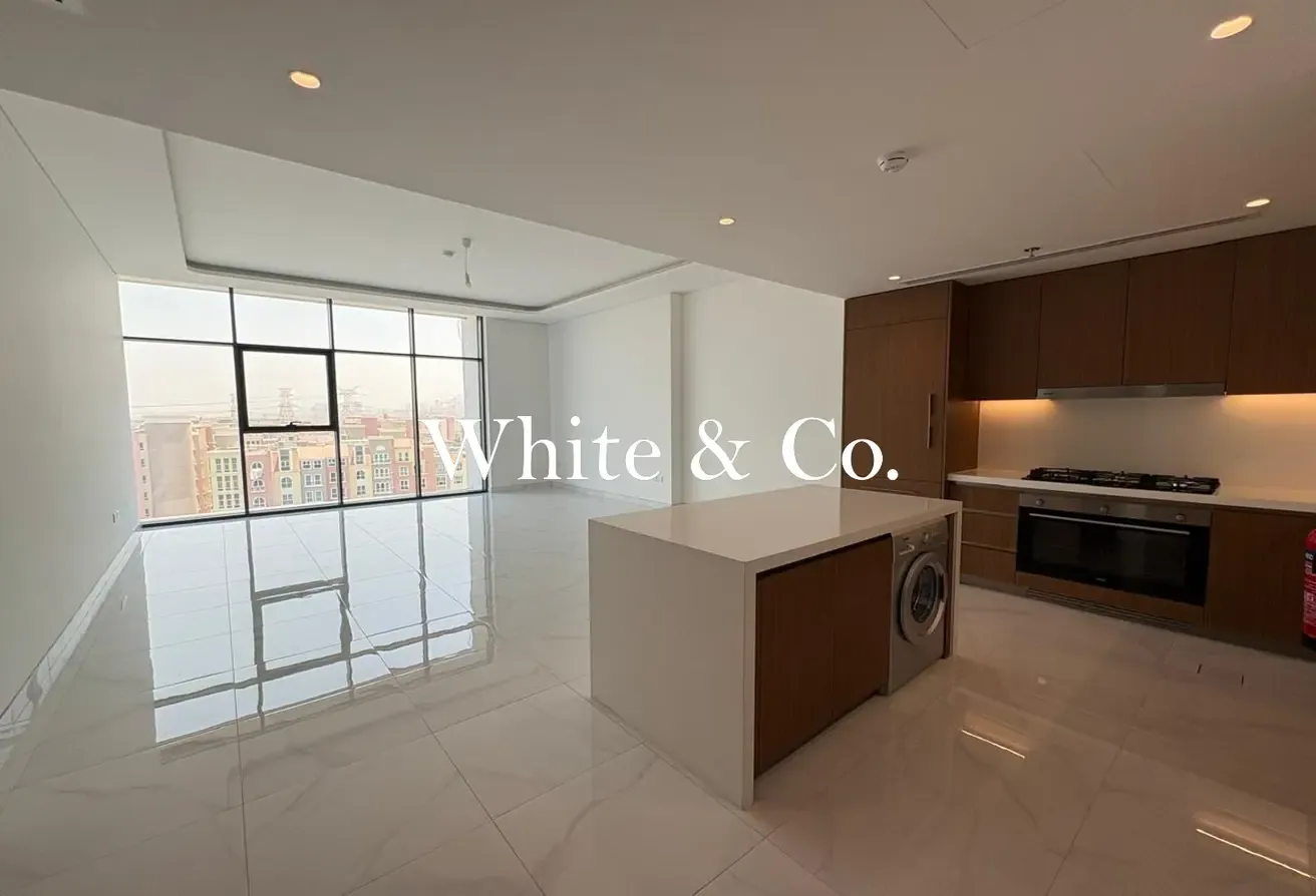 Close to Metro | Brand New | Maids Room