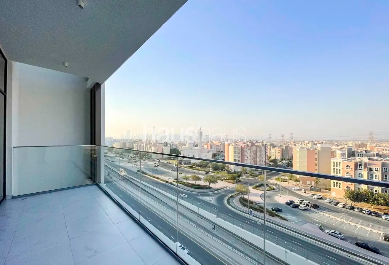 Brand new | Close to metro | Skyline view