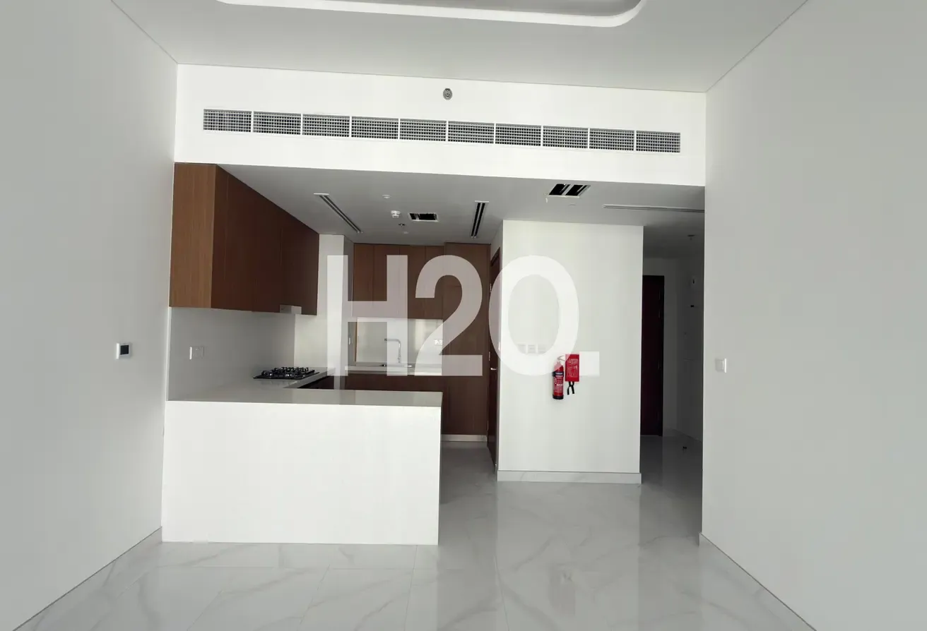 Community View | Multiple Units | Semi Furnished