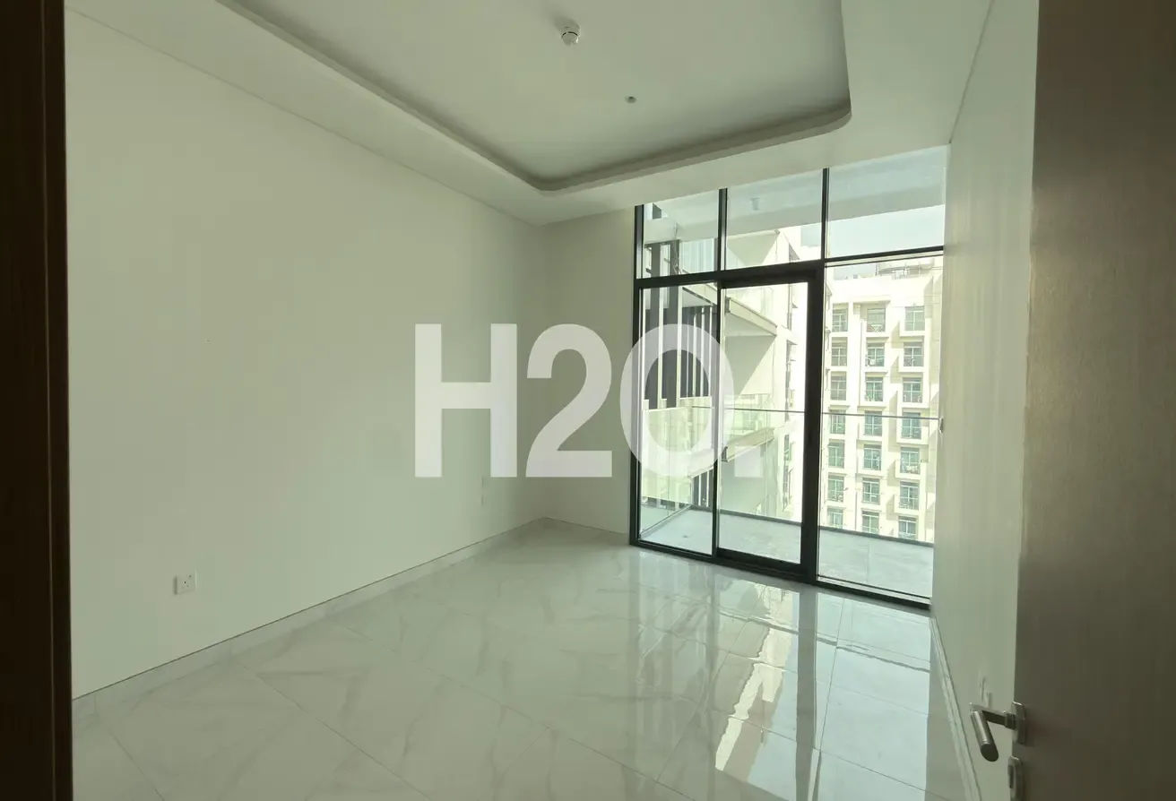 Community View | Multiple Units | Semi Furnished