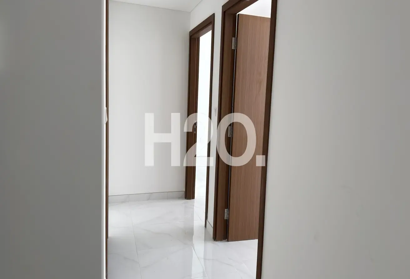 Community View | Multiple Units | Semi Furnished