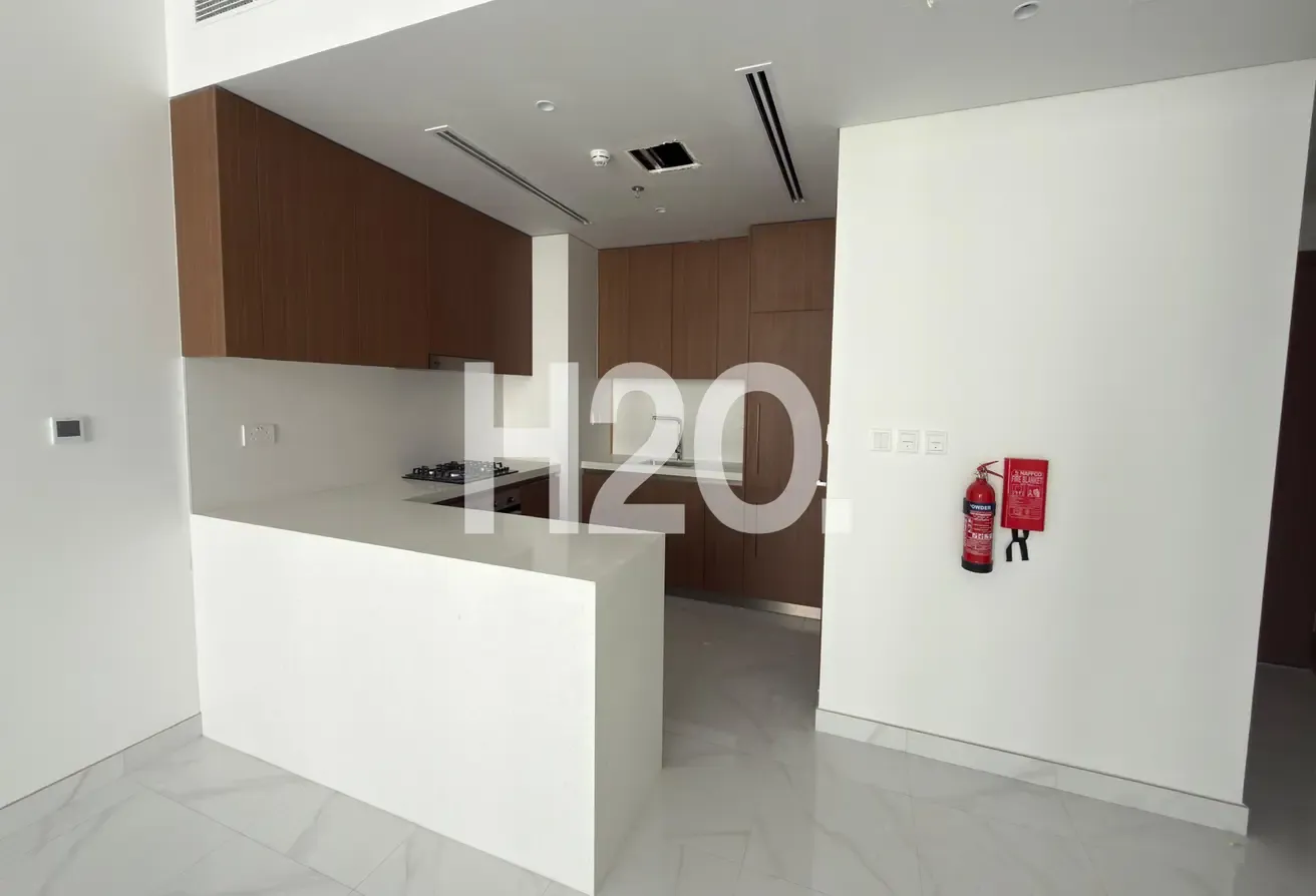 Community View | Multiple Units | Semi Furnished