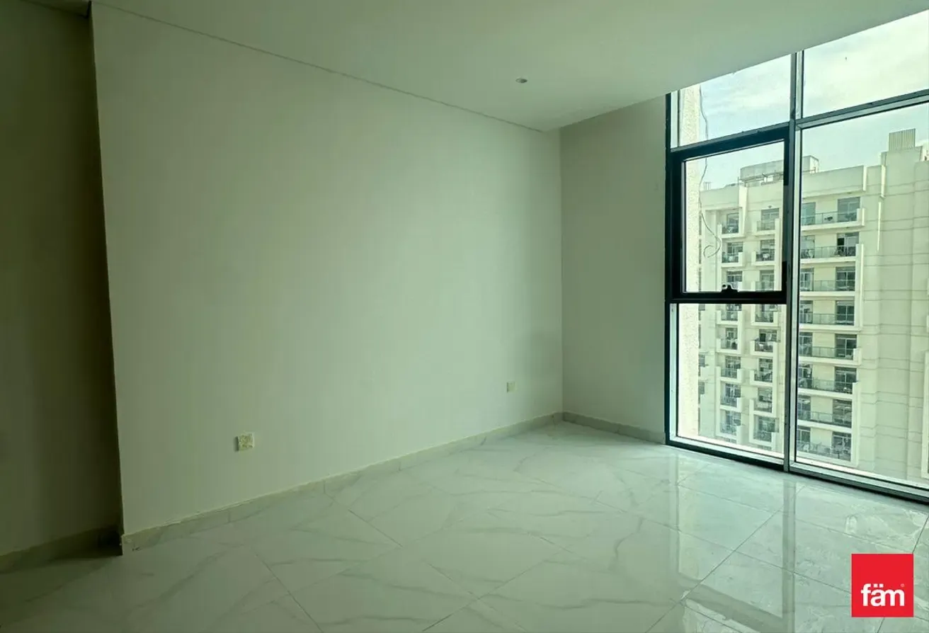 Amazing Amenities, Unobstructed View !