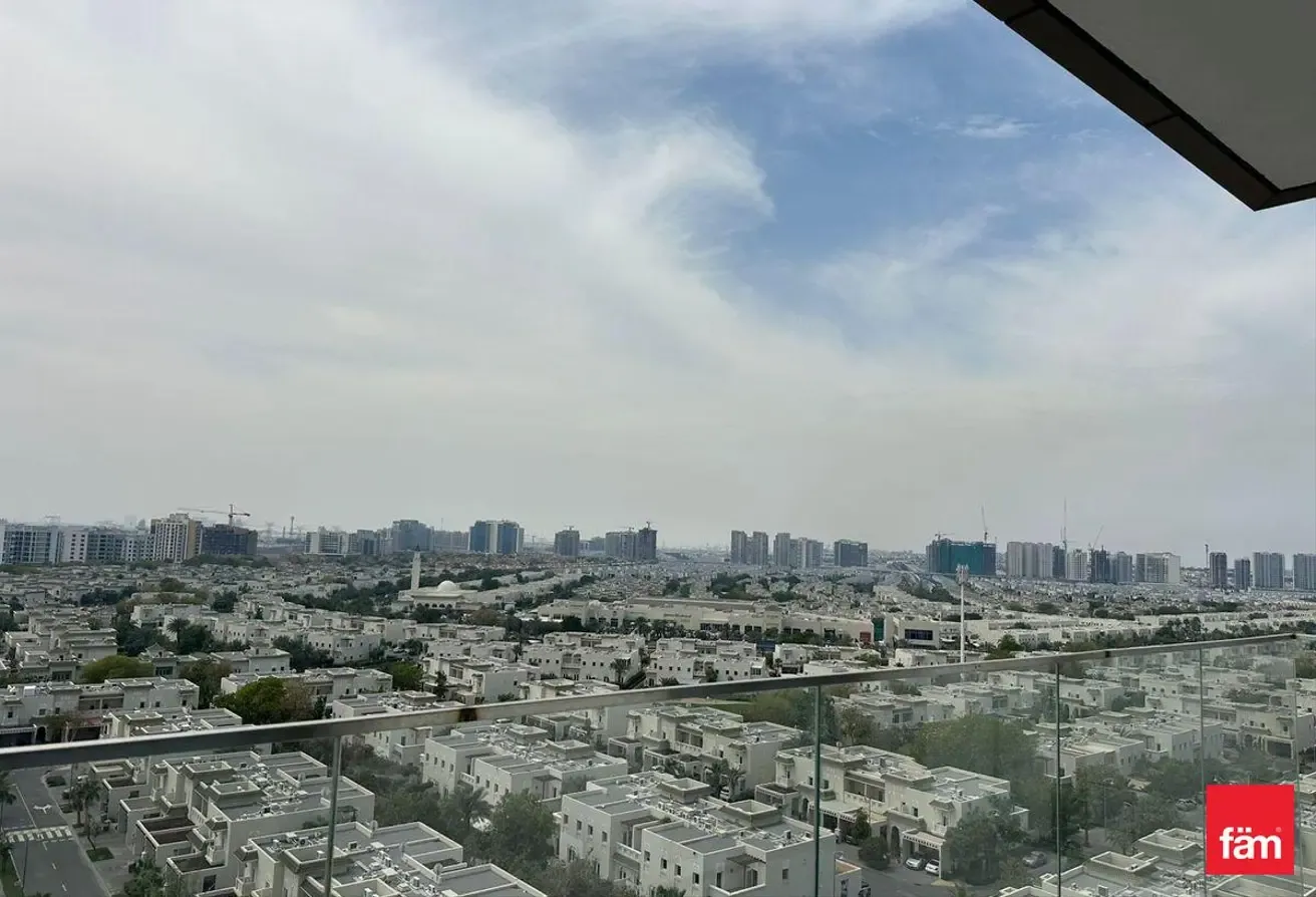 Amazing Amenities, Unobstructed View !