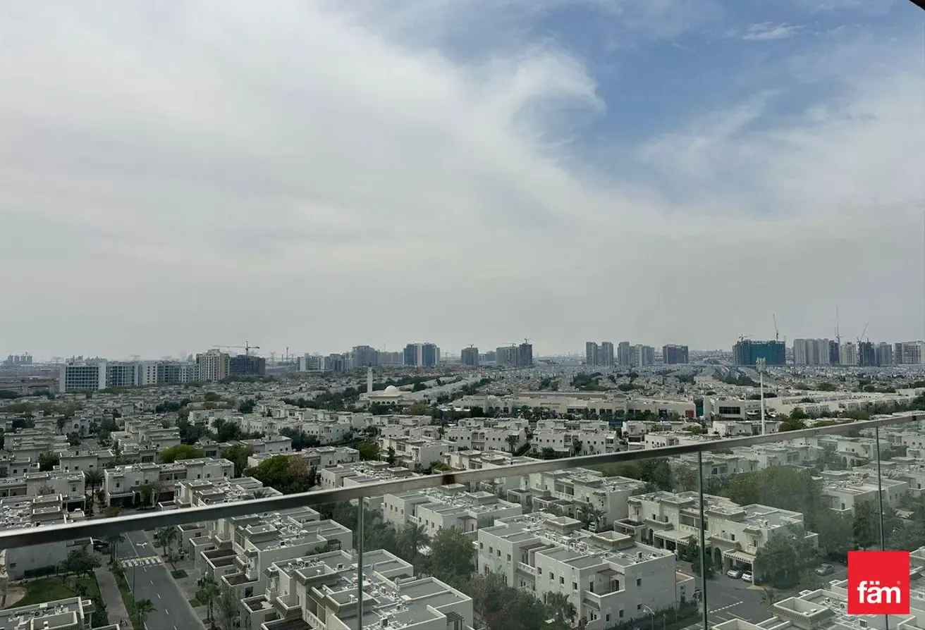 Amazing Amenities, Unobstructed View !