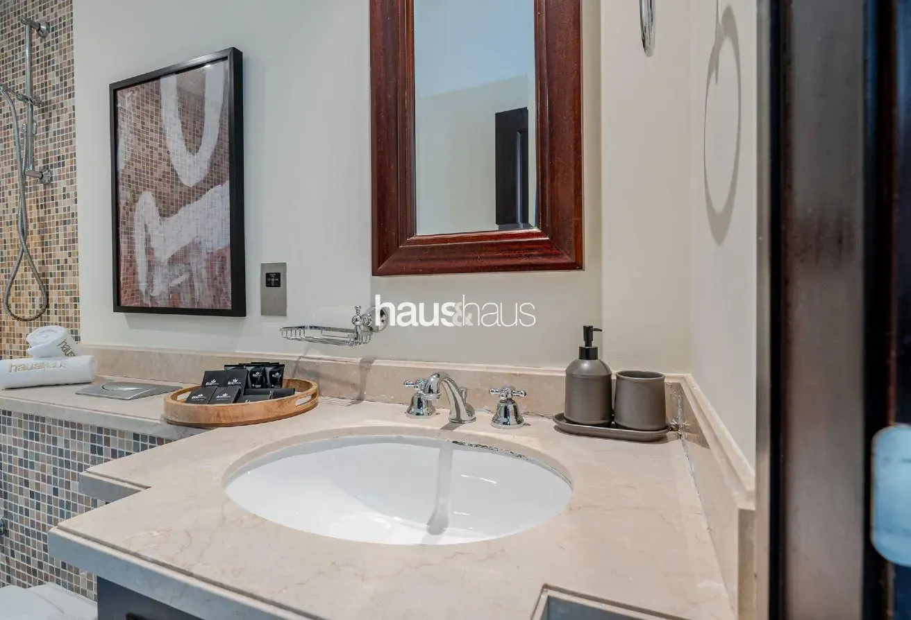 Brand New | Modern Arabic Interiors | Spacious
