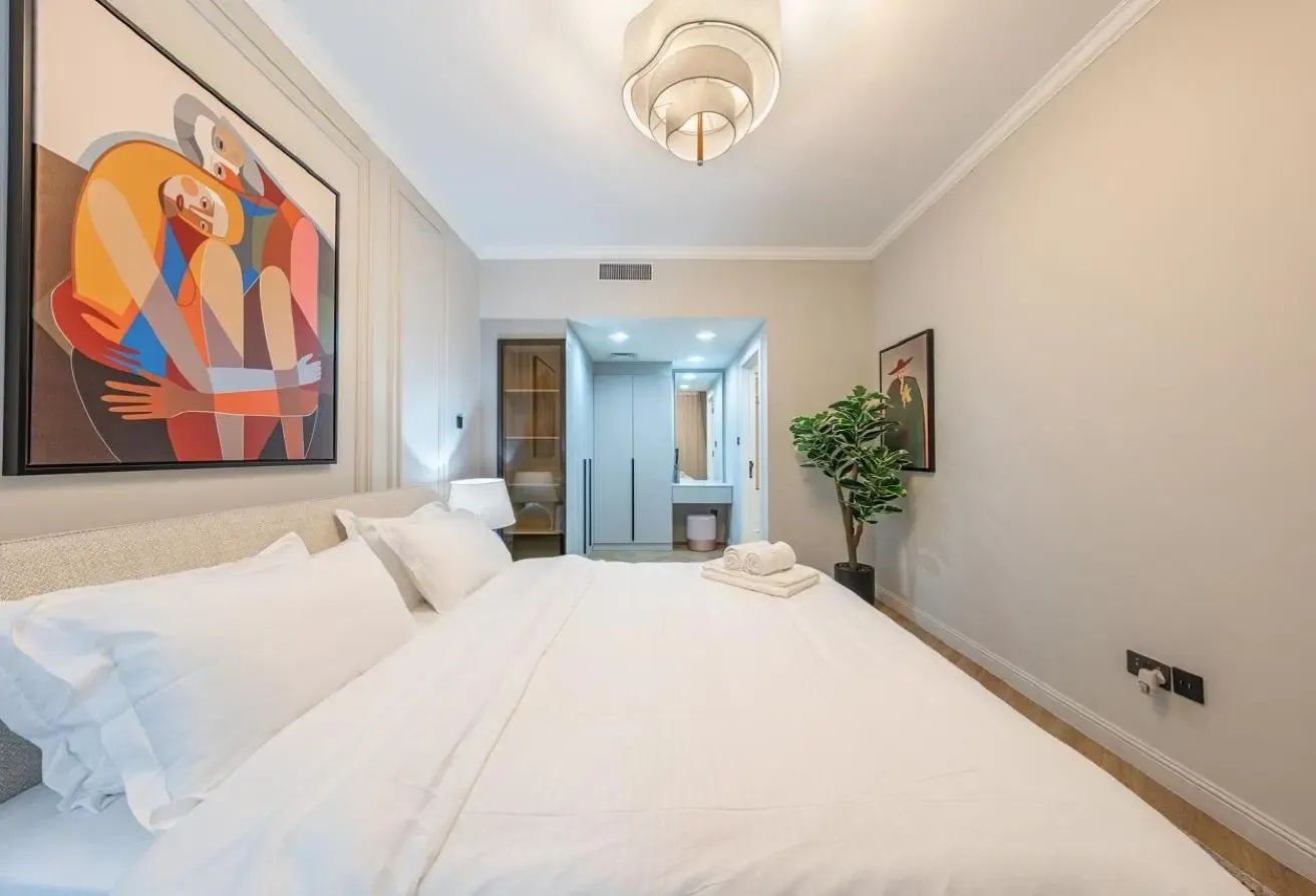 Fresh Designer Renowation | OldTown Downtown | 1Br