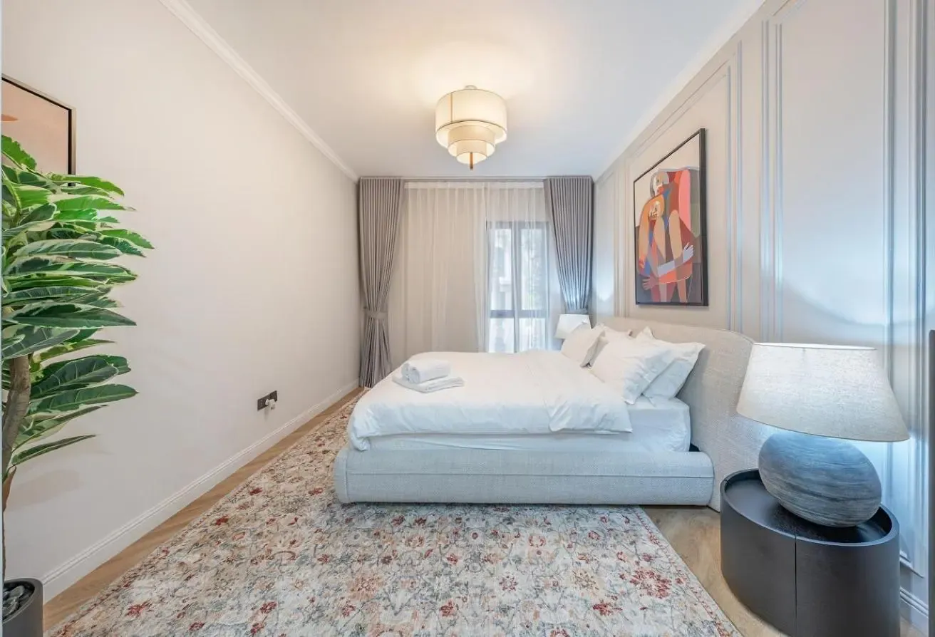 Fresh Designer Renowation | OldTown Downtown | 1Br