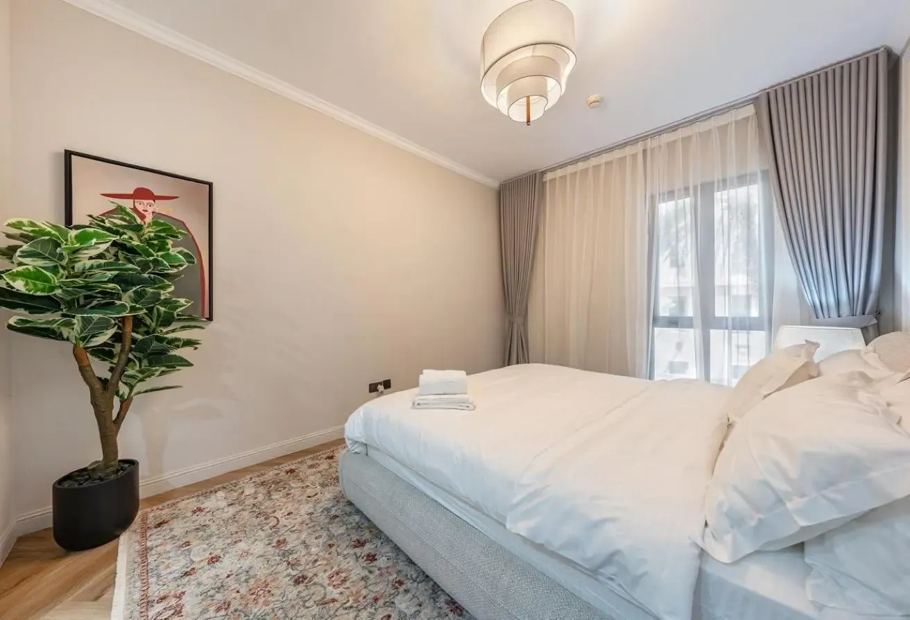 Fresh Designer Renowation | OldTown Downtown | 1Br