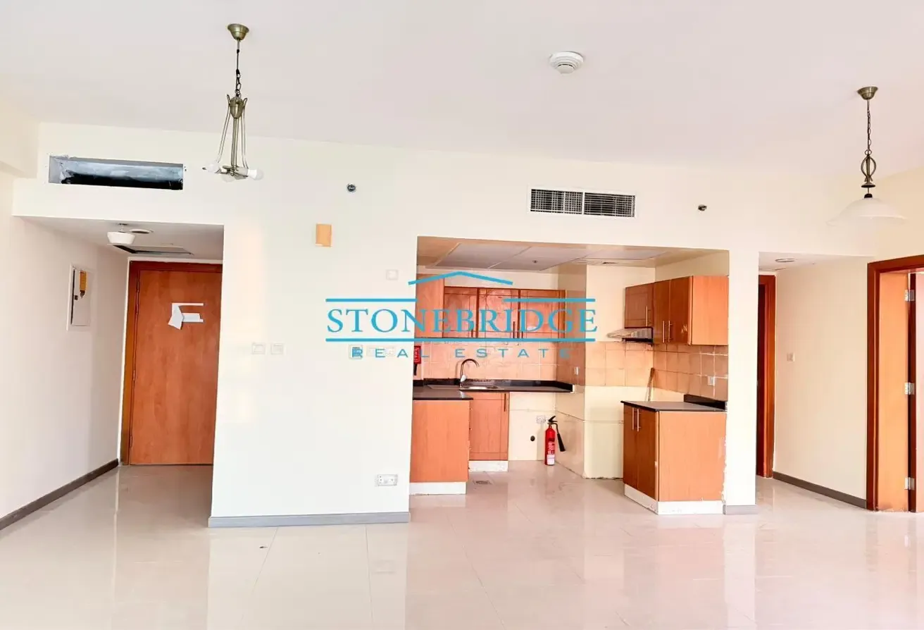 READY TO MOVE | LAKE VIEW | SPACIOUS