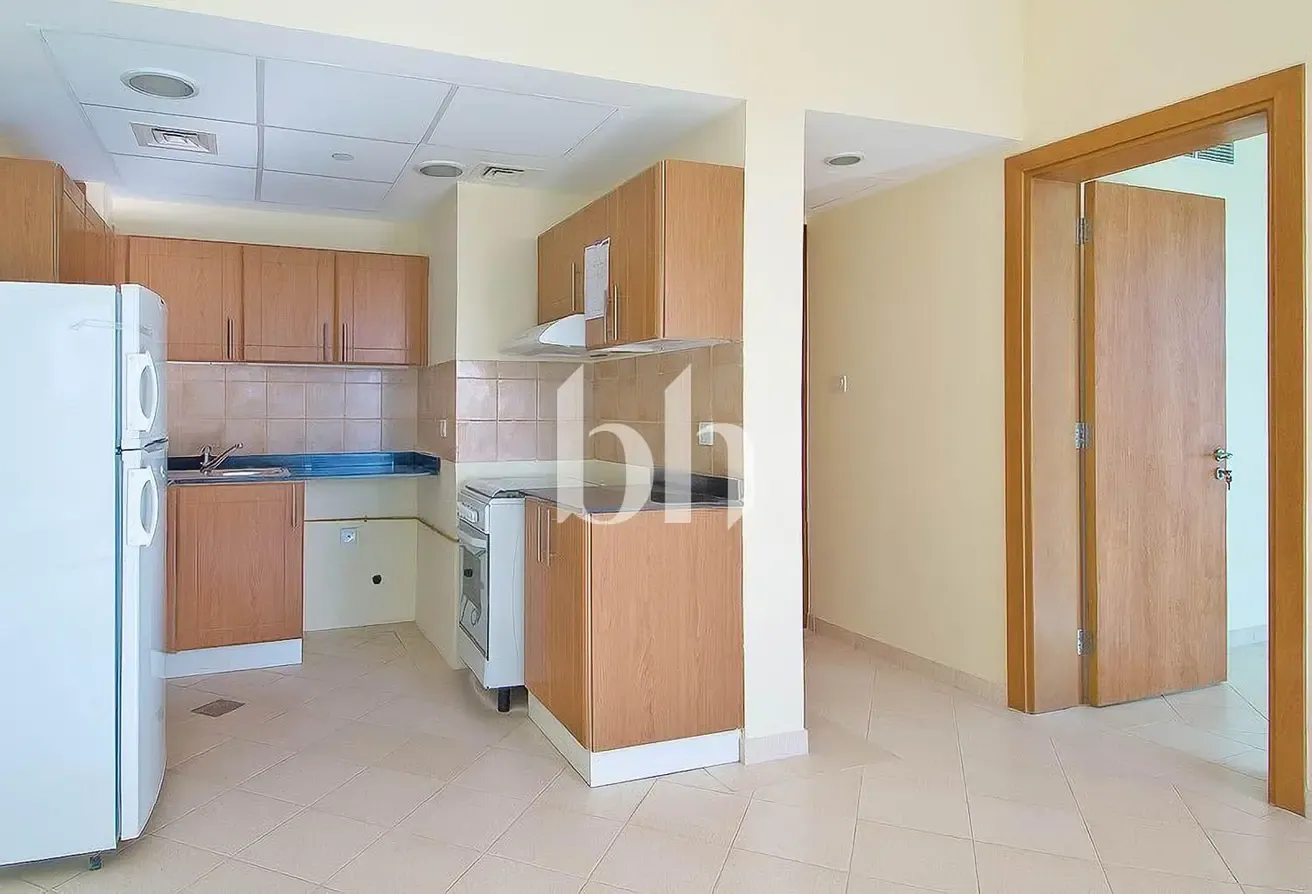 Balcony | Ready to Move In | Managed