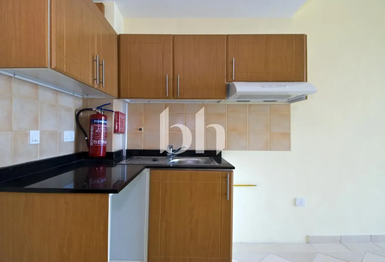 Balcony | Ready to Move In | Managed