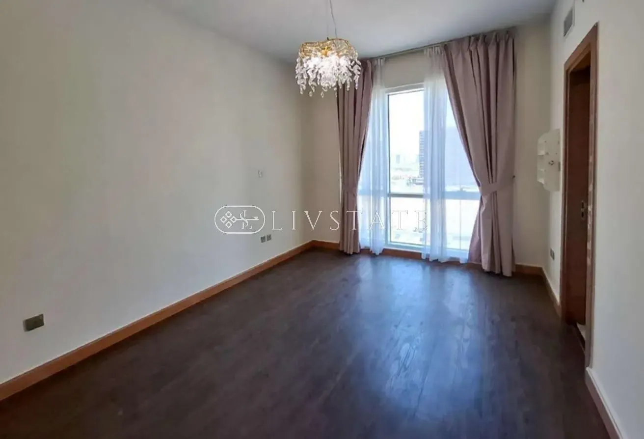Furnished | Mid Floor |Exclusive |Multiple Cheques