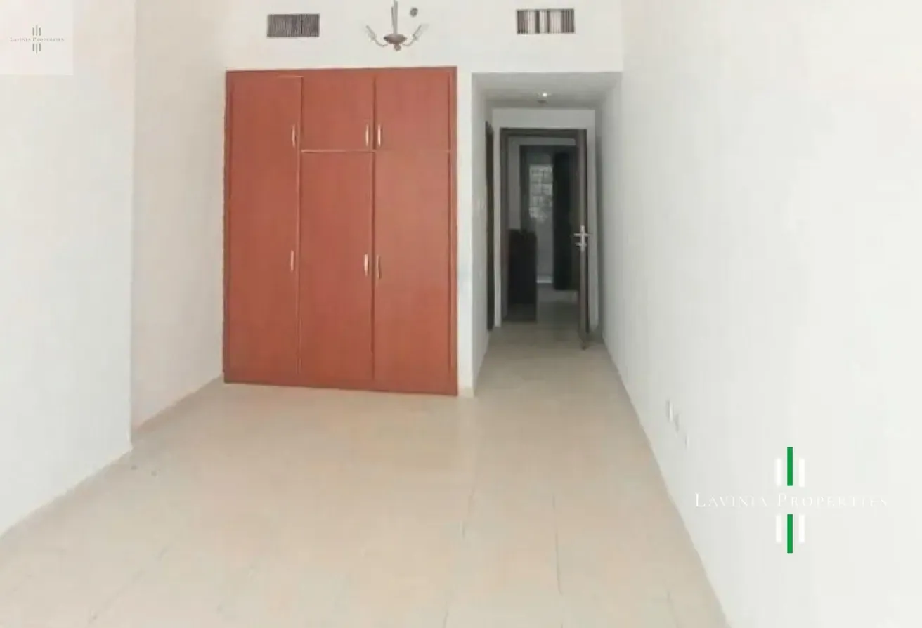 SPACIOUS 2BR APARTMENT | BUDGET | MULTIPLE OPTIONS