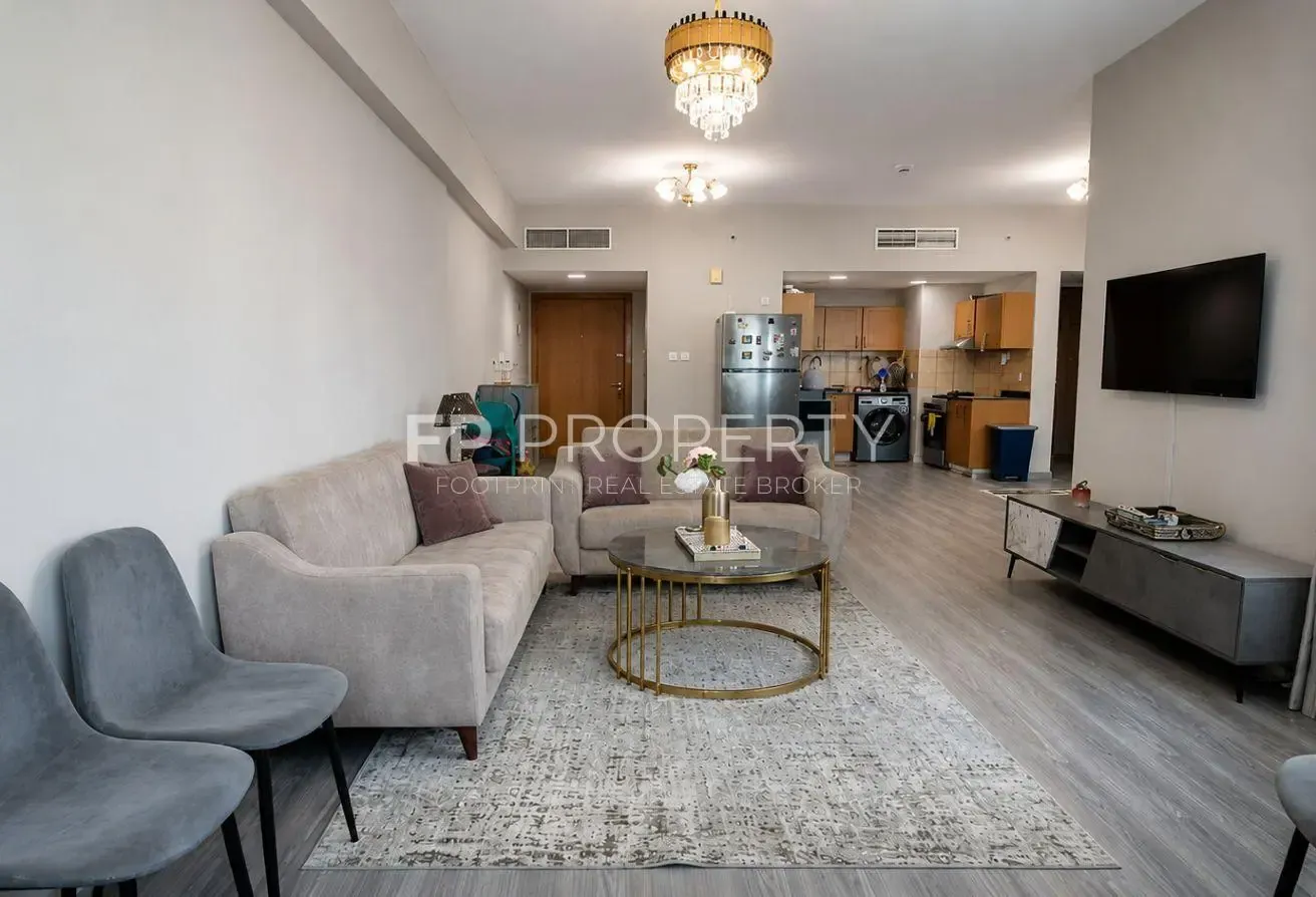 Well Maintained Homely Feel Higher Floor Lake View