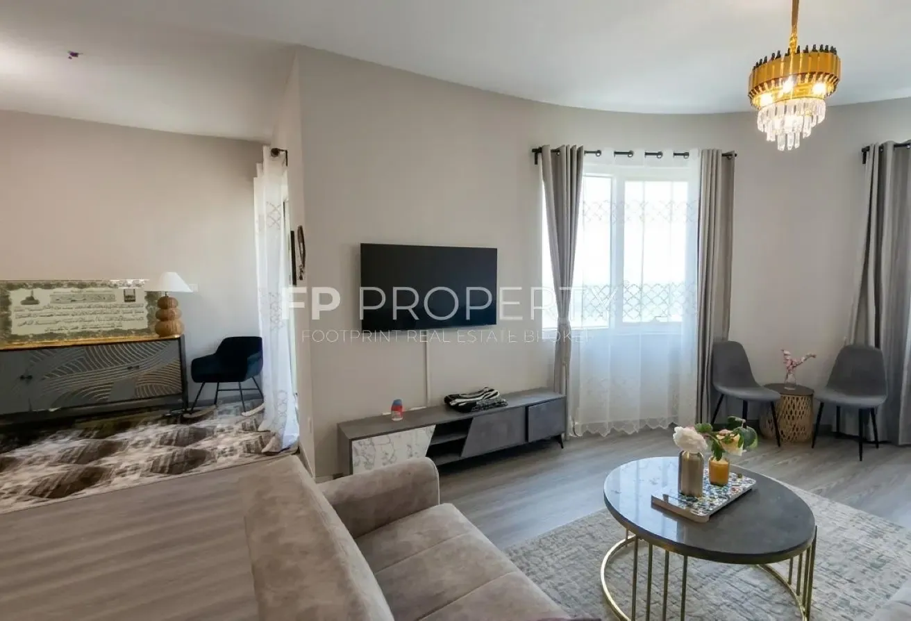 Well Maintained Homely Feel Higher Floor Lake View