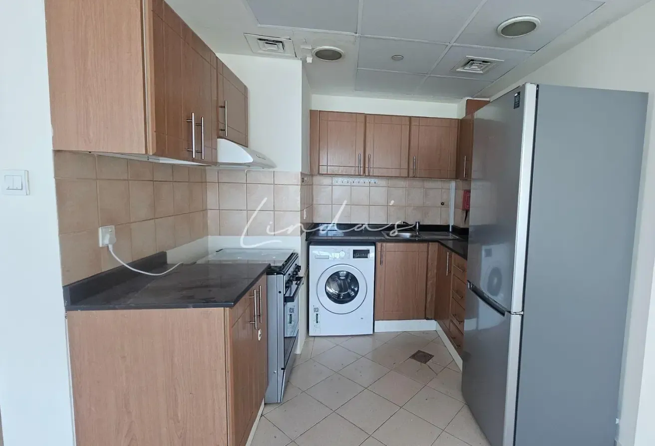 Mid Floor | Brand New Appliances | 2 Balconies