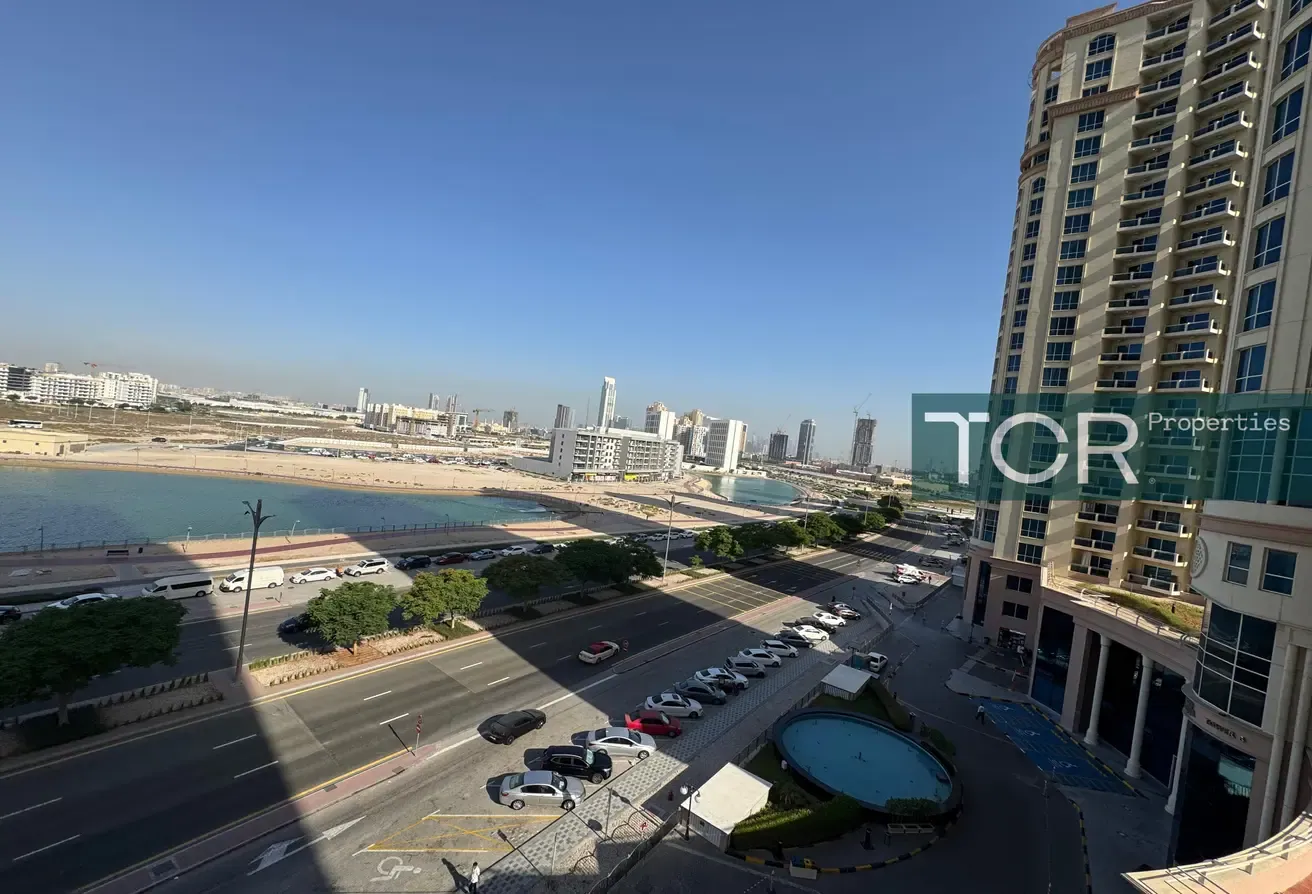 1402 sqft | FULL LAKE VIEW /BIG APARTMENT 2BHK / LAGO VISTA / WITH 2 BALONY / IMPZ
