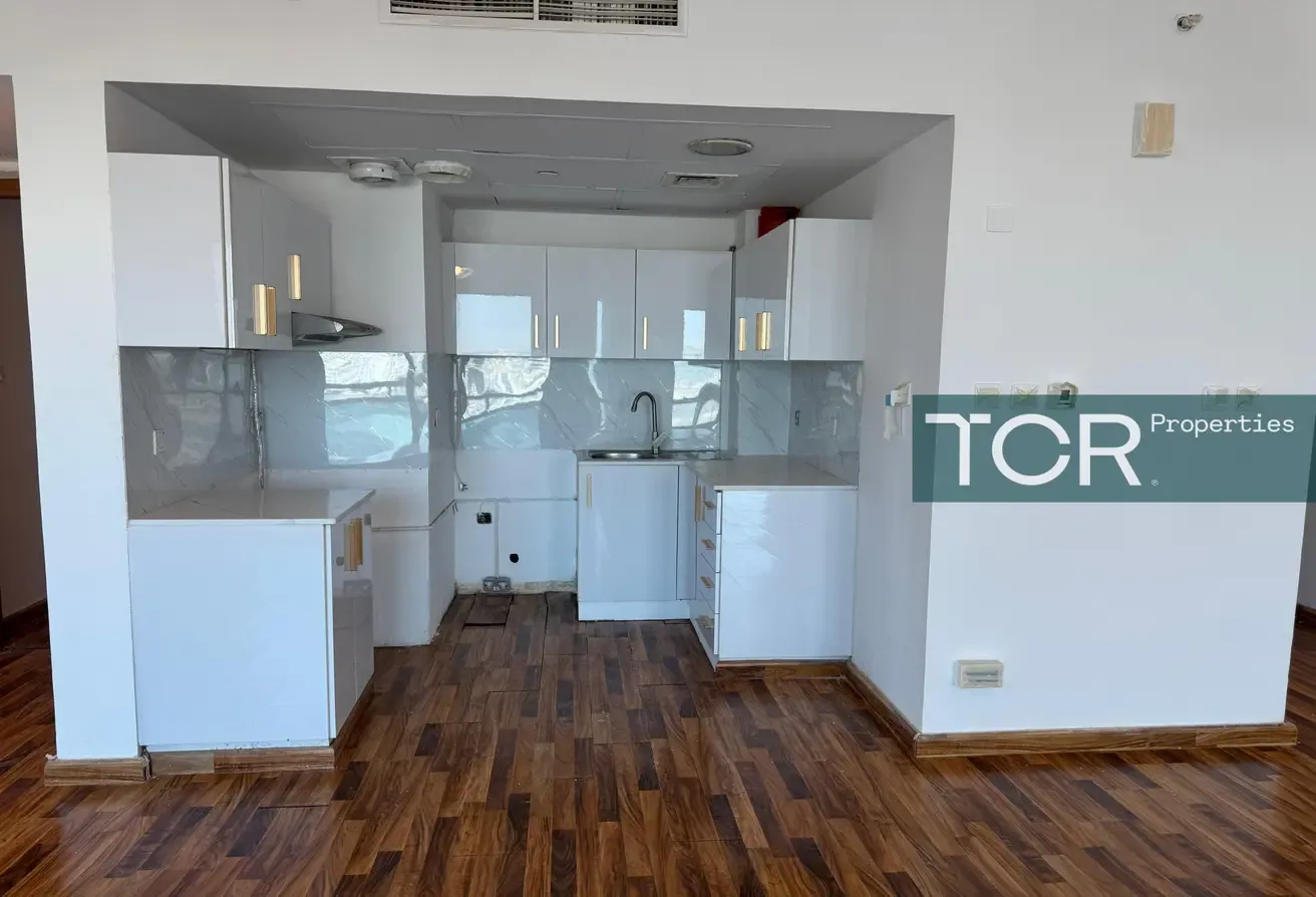 1402 sqft | FULL LAKE VIEW /BIG APARTMENT 2BHK / LAGO VISTA / WITH 2 BALONY / IMPZ