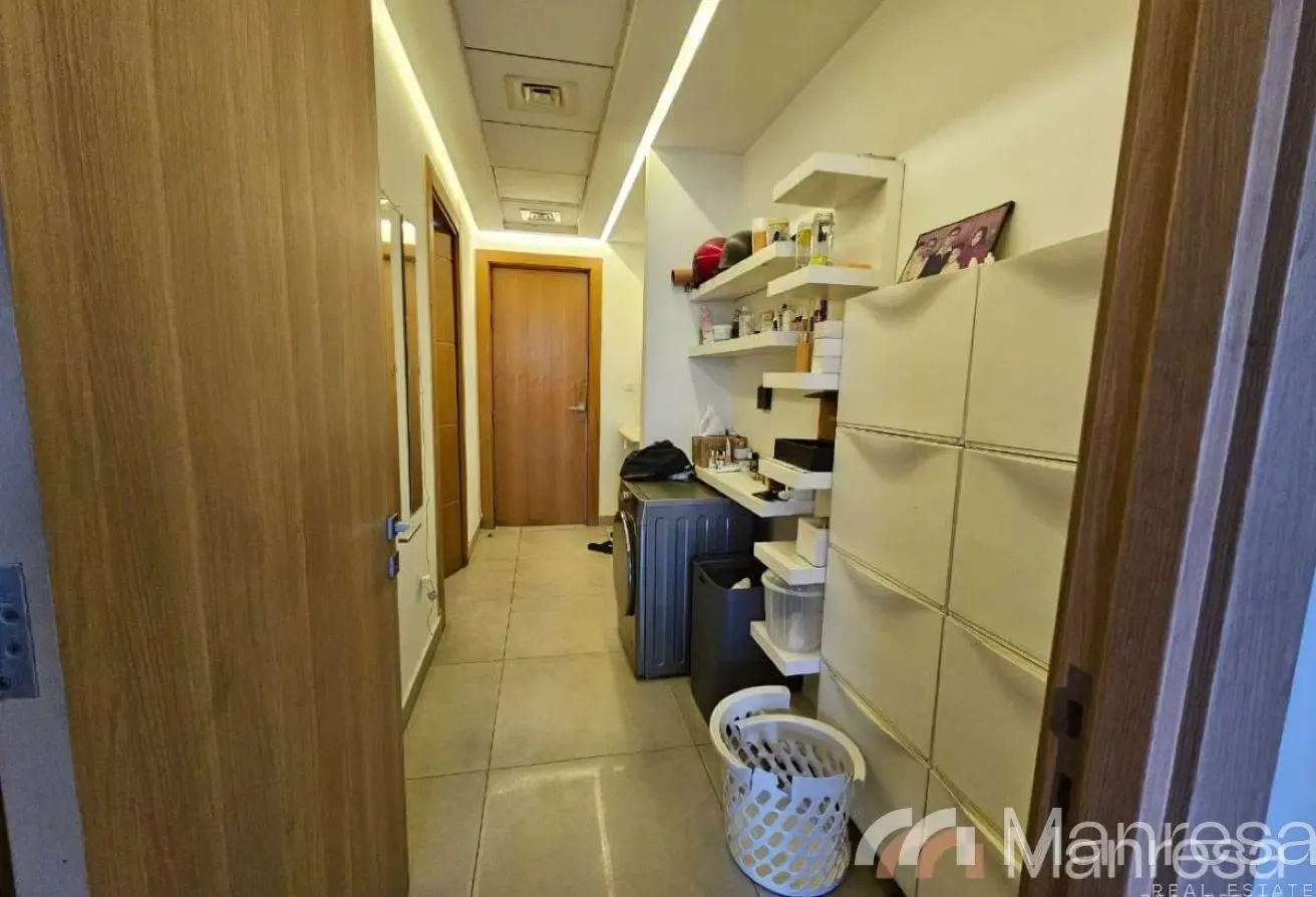 3 Bed room | Prime Location | Spacious