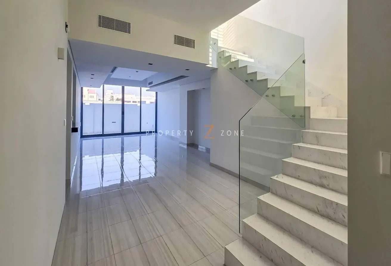 Vastu Home | Modern Design | Close to Pool & Park