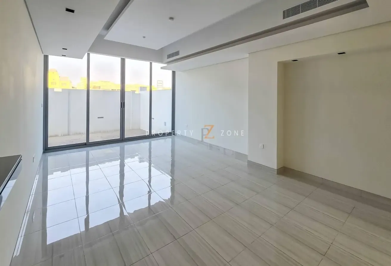 Vastu Home | Modern Design | Close to Pool & Park