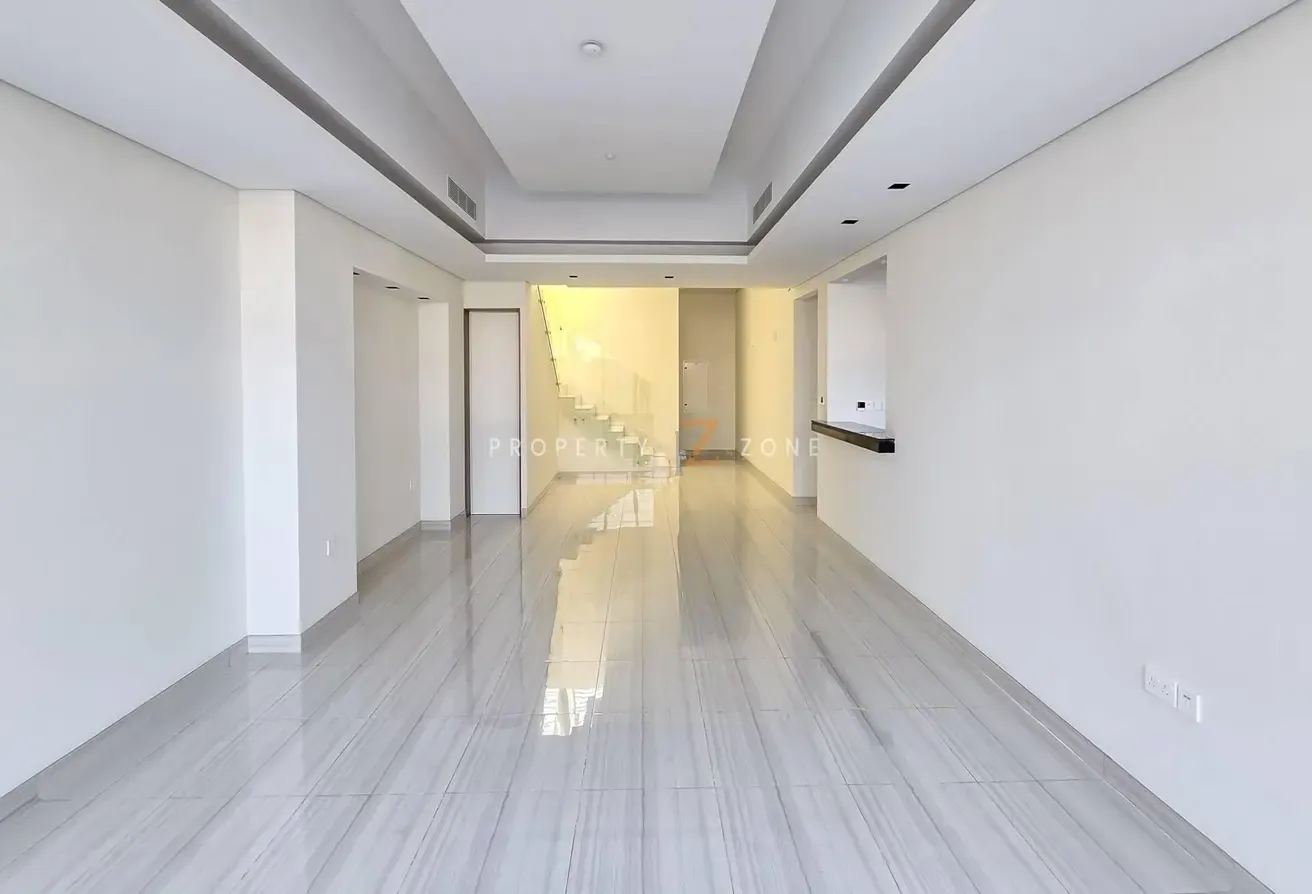 Vastu Home | Modern Design | Close to Pool & Park