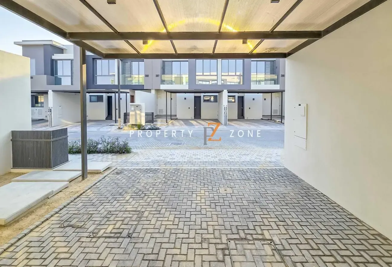 Phase 1 | Close to Pool n Park | Multiple Cheques