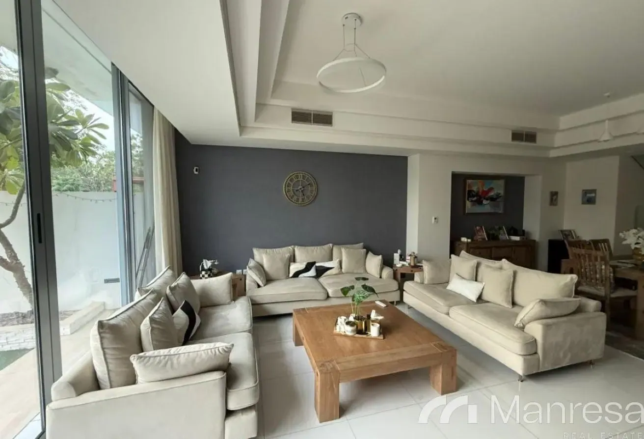 Spacious layout | Prime Location | Near to park