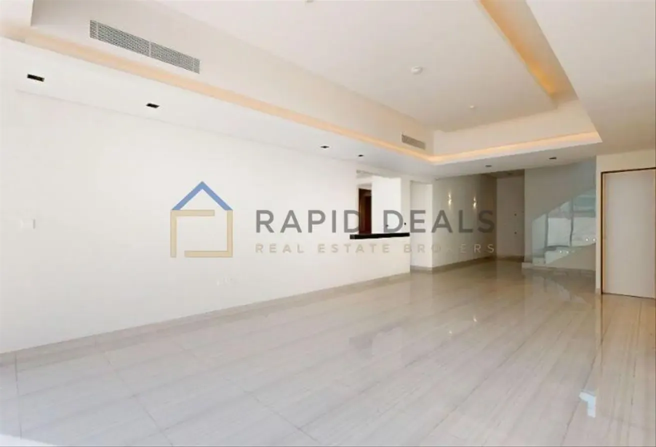 3BR+M Brand New Townhouse on a Large Plot