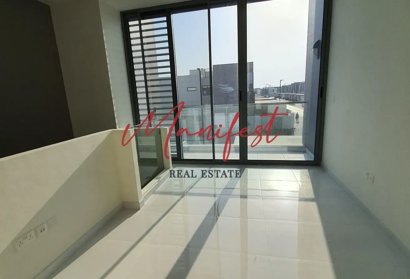 Prime Location | Modern Living | Single Row