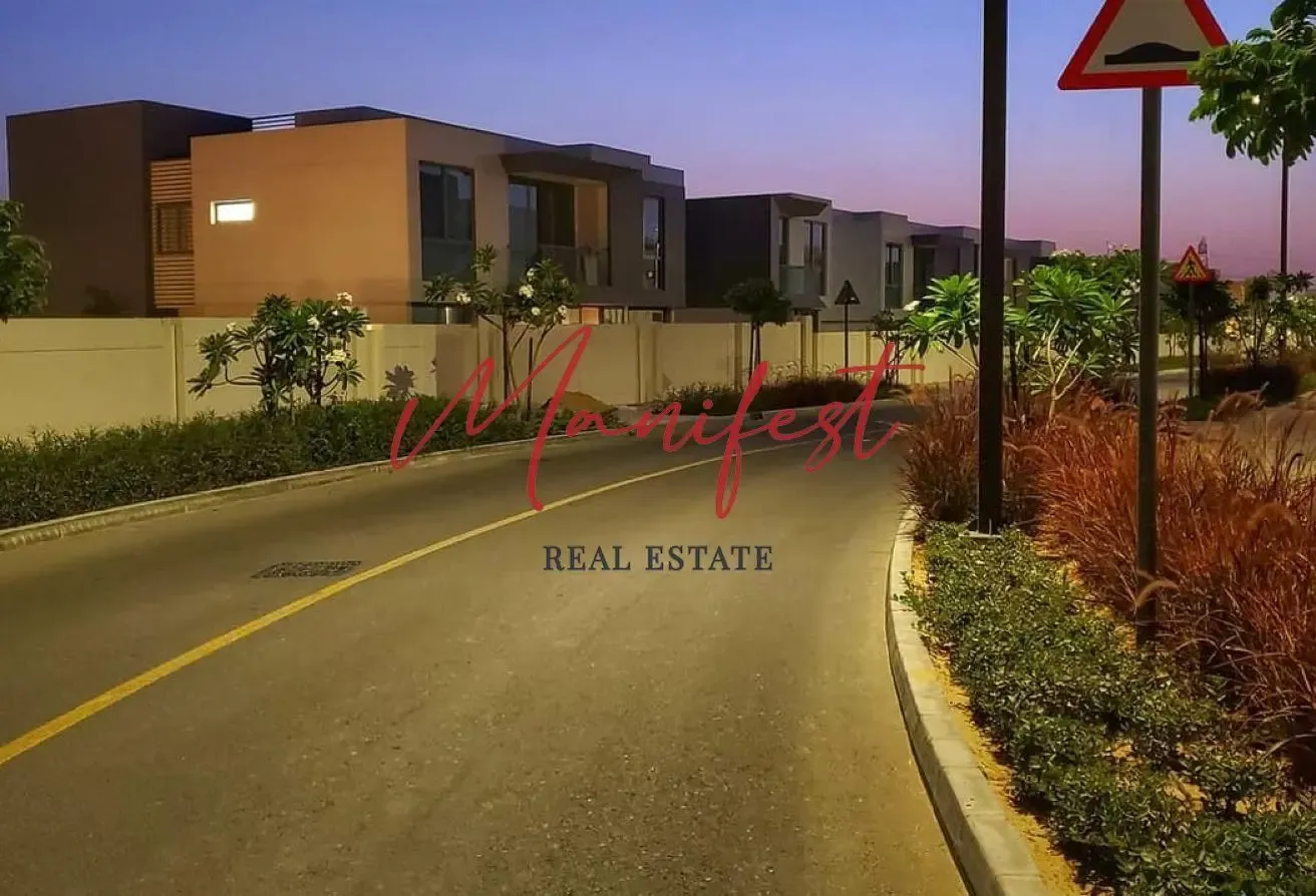 Prime Location | Modern Living | Single Row