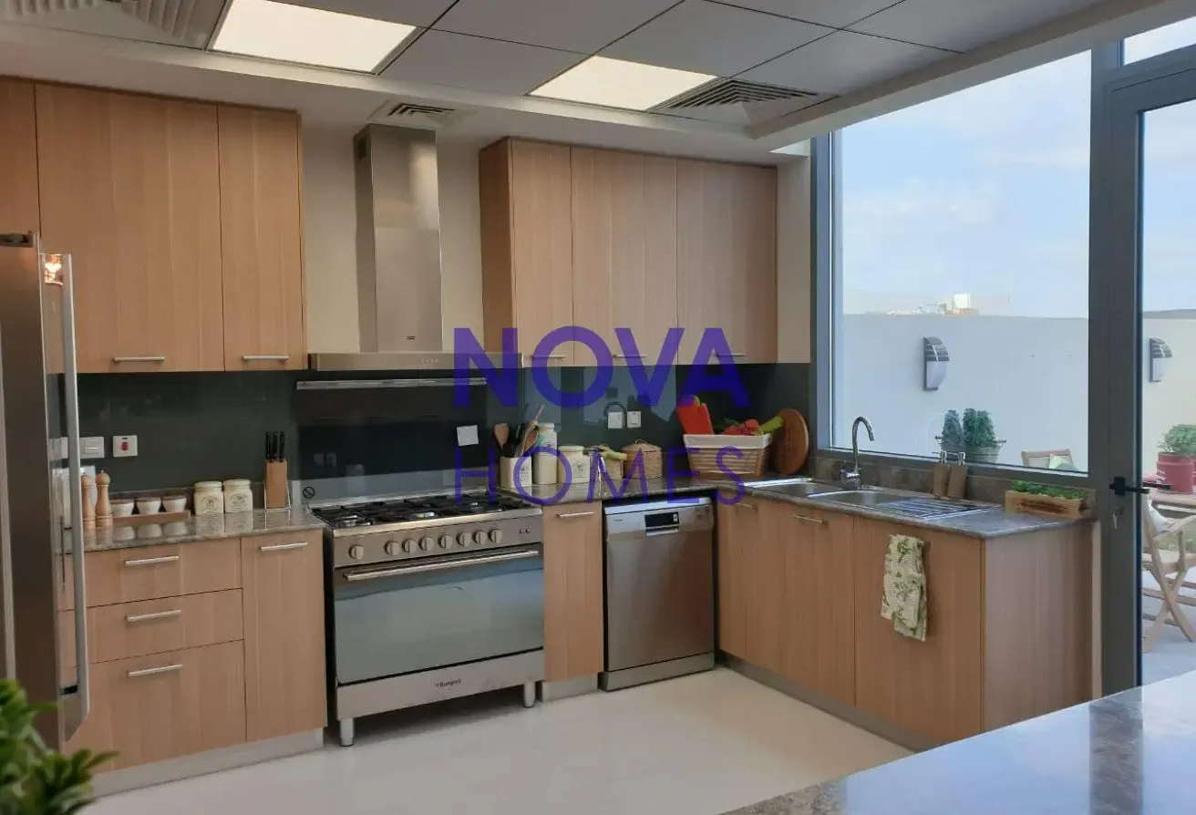 3BR Spacious Layout I Vacant I Modern