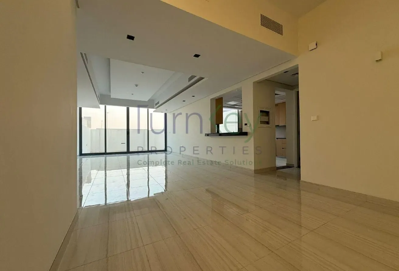 3 Bed plus Maids | Well Maintained | Spacious
