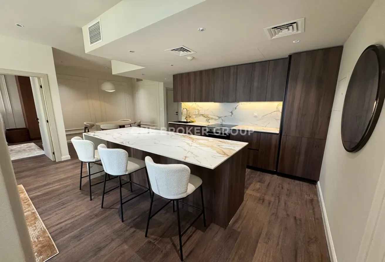 Upgraded / Furnished | Extended Unit |Marina View