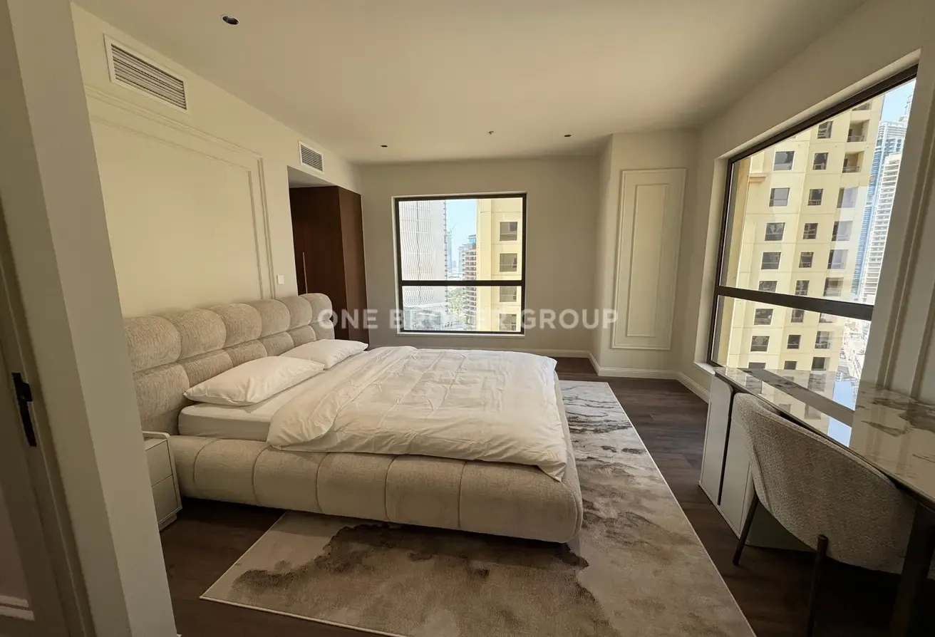 Upgraded / Furnished | Extended Unit |Marina View