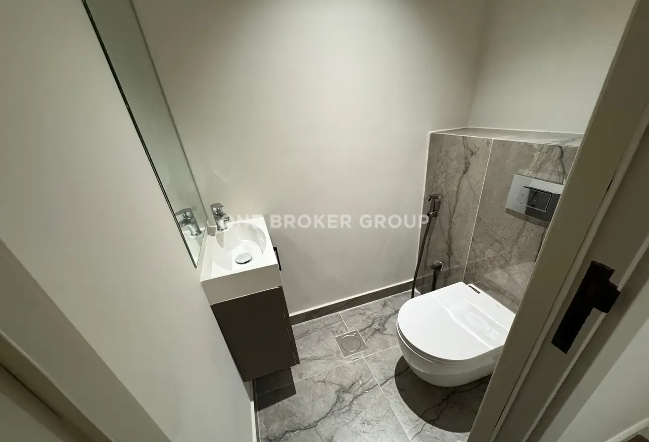 Upgraded / Furnished | Extended Unit |Marina View